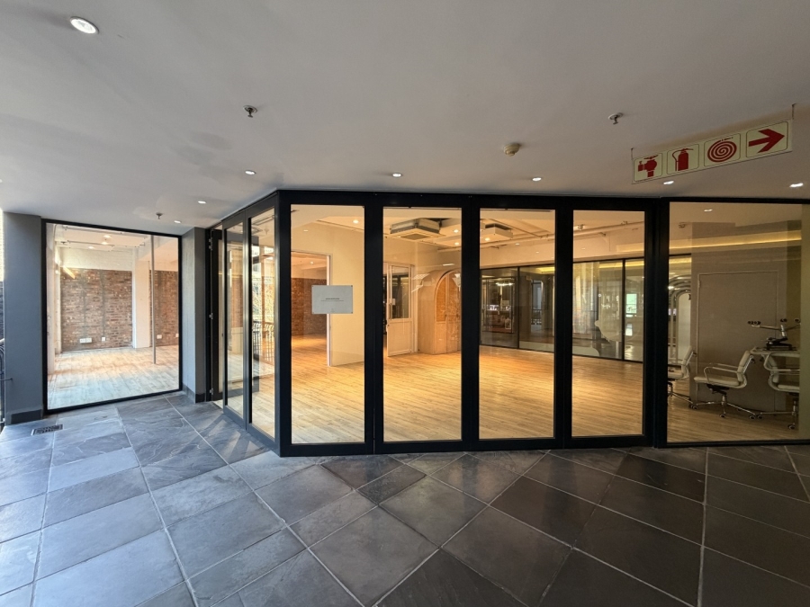To Let Commercial Property for Rent in De Waterkant Western Cape